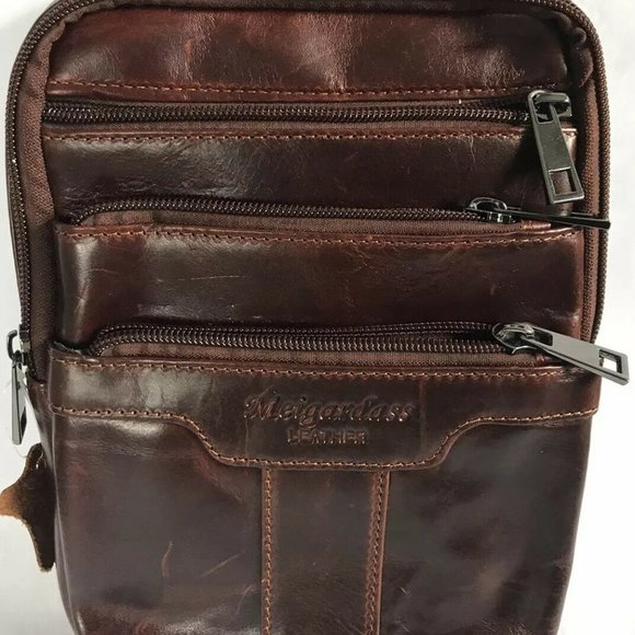 Meet your Posher, Dee - Picture 15 of 16